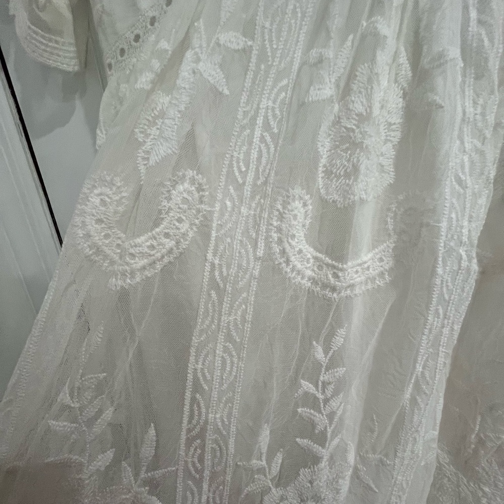 Pinkblush White Lace Mesh Overlay Maternity Maxi Dress - Picture 6 of 7